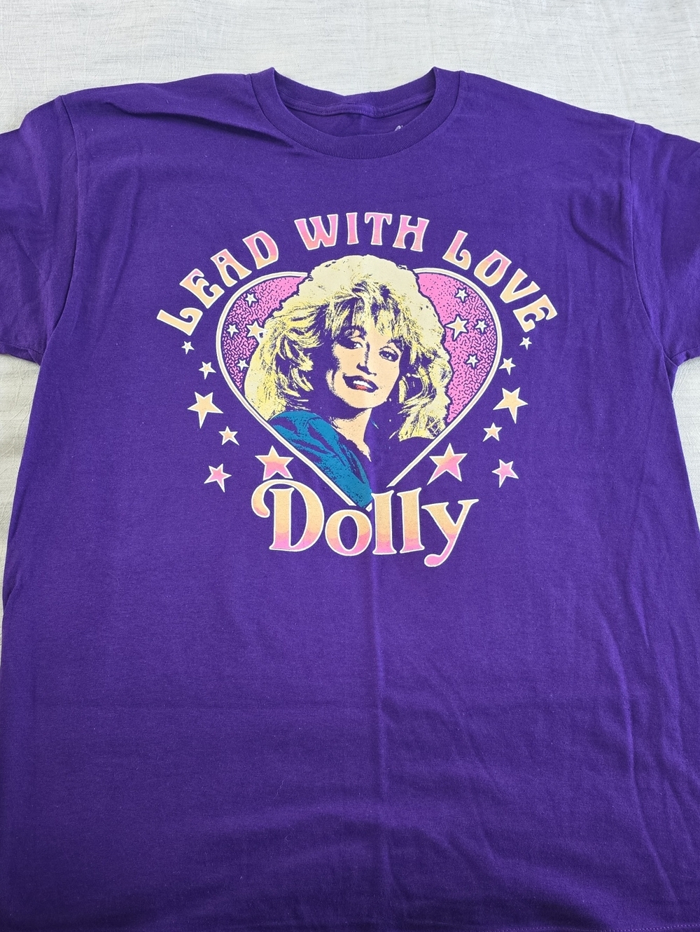 Dolly 'Lead With Love' Purple Graphic Size:Large